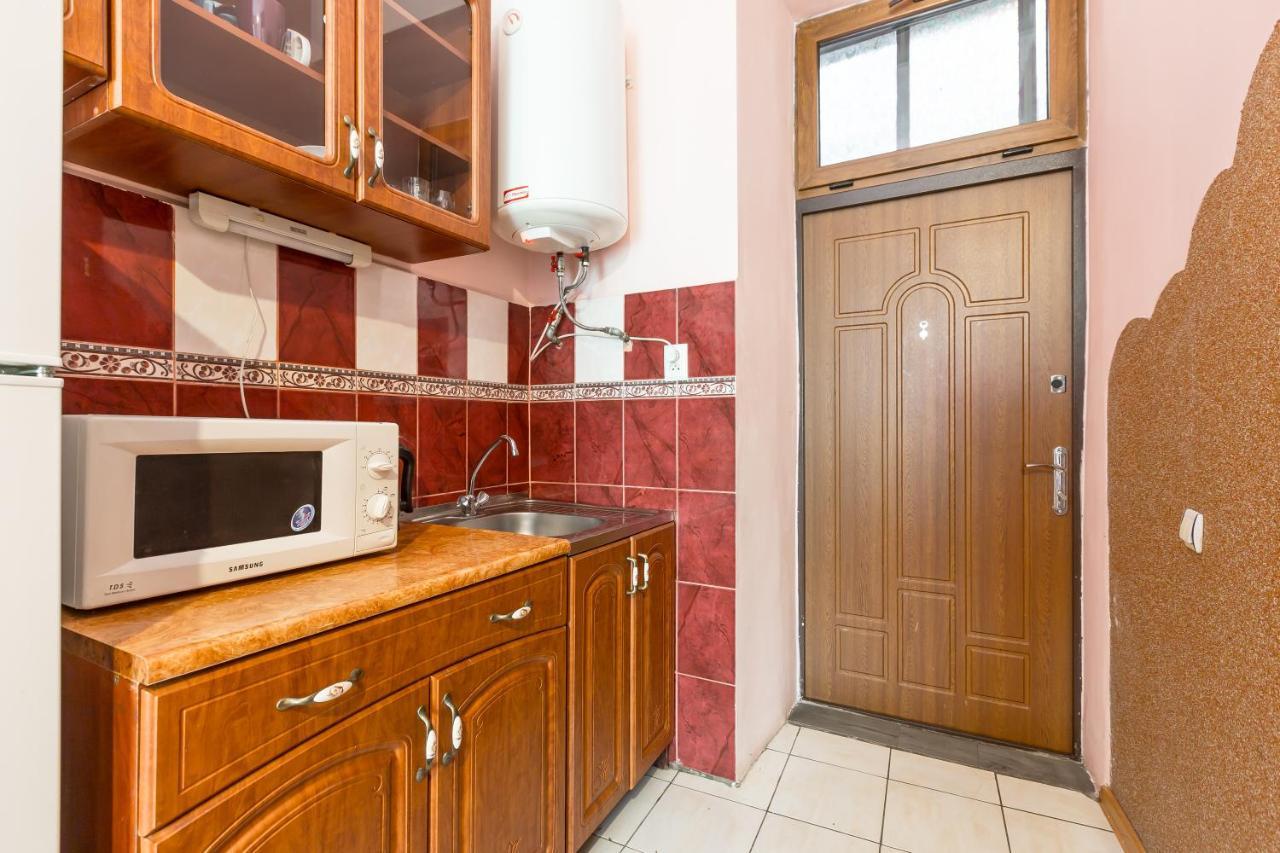 Квартира На Вулиці Федорова 29 Біля Площі Ринок Підвальна Lviv Exterior photo